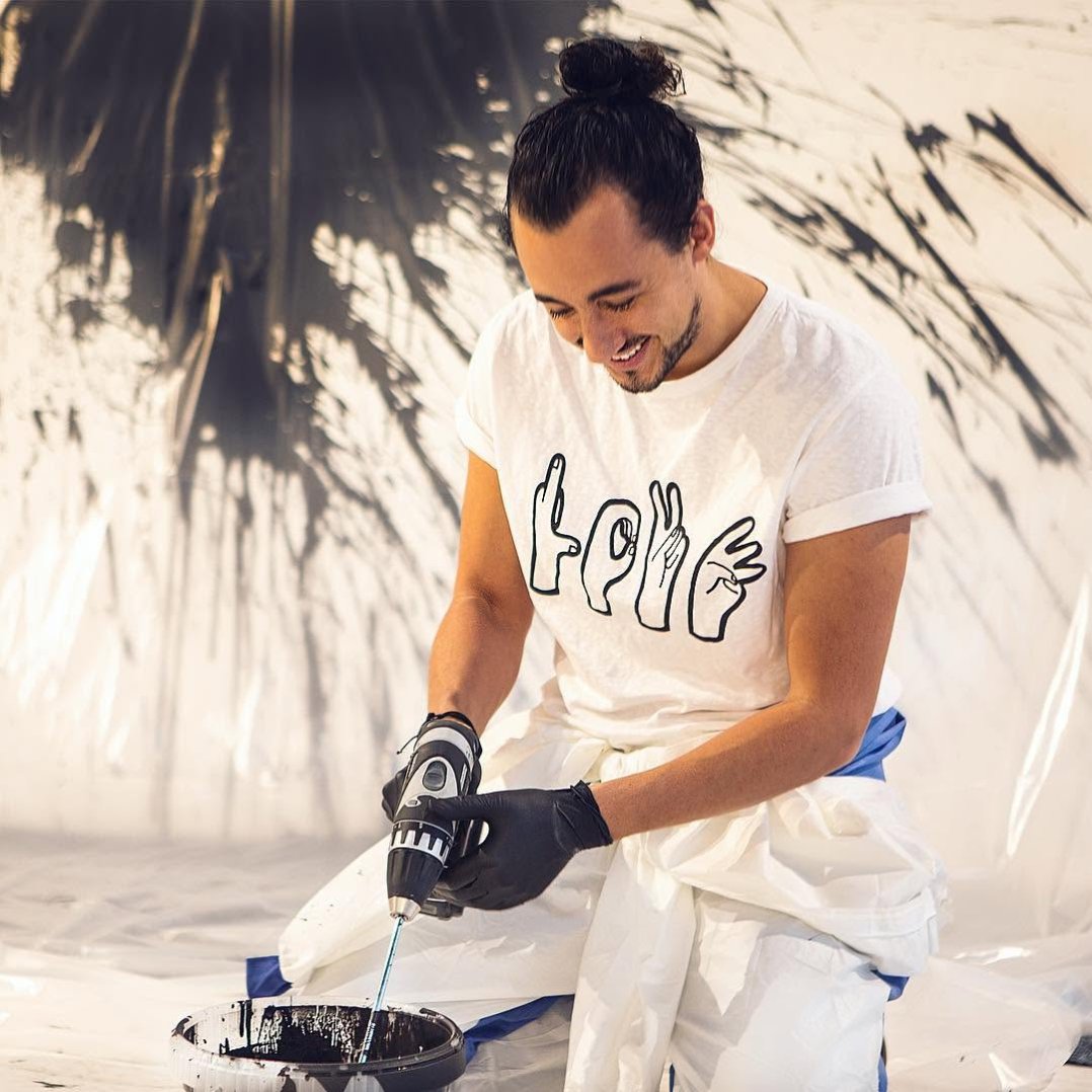 Have you seen my paint throwing video in my stories?  Or should I post it on my timeline?💯🤙🏻 #artist #painting #amsterdam #newyorkcity #contemporaryart