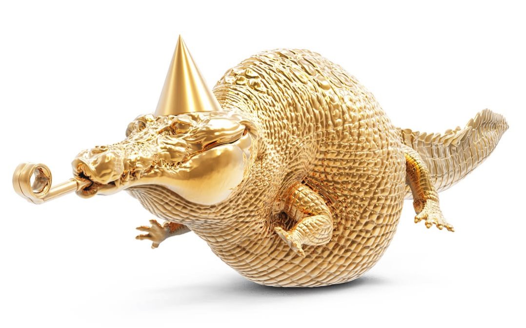 Ok guys...here it is..my new artwork!  And I need your help!  I’m looking for a title for my new bronze crocodile 🐊 sculpture🔥💭 this piece is a continuation on my “celebration” theme that I started with the humping turtles 🐢 and the gorilla 🦍 piece.. this new sculpture is totally made out of polished bronze! And needs a cool title.. of course I can do it myself..but I like involving you guys 💜 the winner gets a Klibansky Cap 😋✨ Good Luck 🙏🏻 Ps.. for interest in this sculpture..check the link in bio