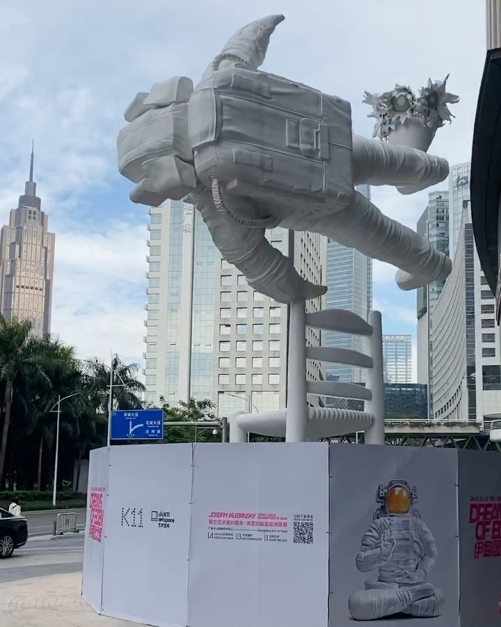 One of my proudest moments of the last years was seeing my beautiful parents standing under my billboard and next to my massive sculpture in china 🇨🇳