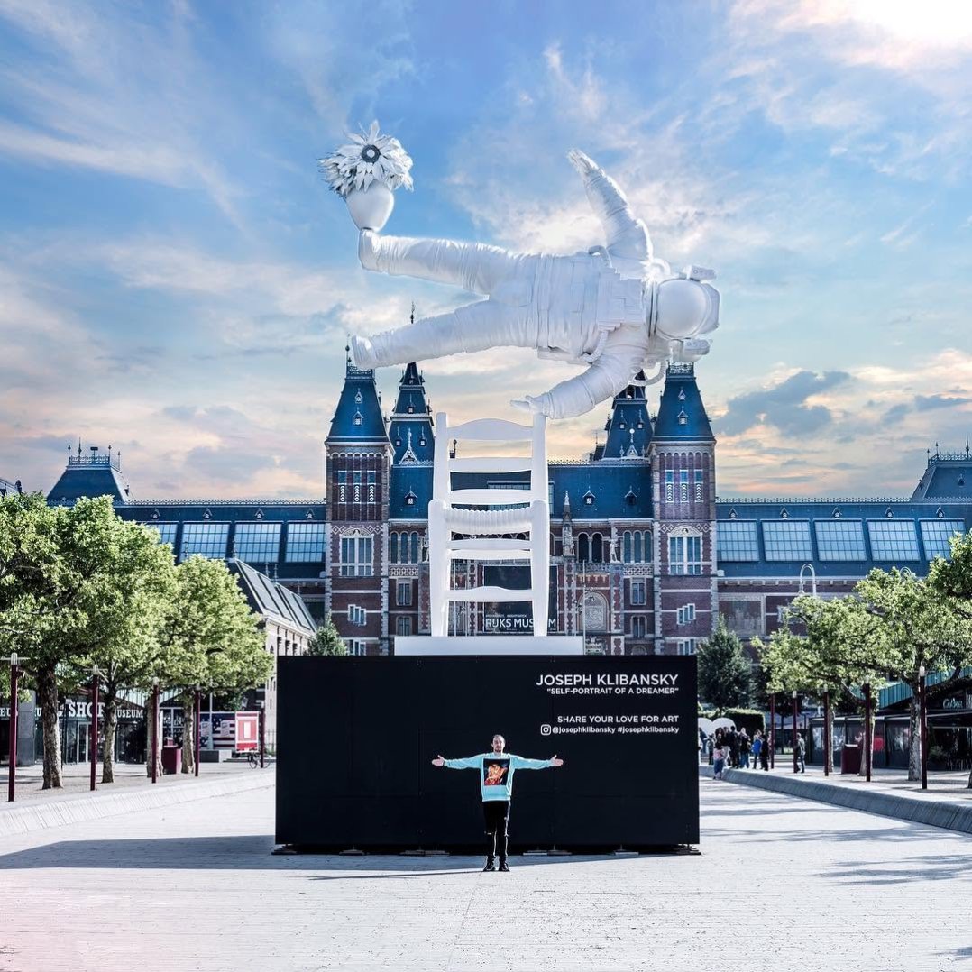 Guys... we are open for photos! 😊 I’m really really pinching myself that my sculpture “Self portrait of a dreamer” is now installed on this mind blowing location in #amsterdam 🙌🏻 thank you to everyone that  takes pictures and shares this moment with me, my family and my ridiculously hard working team.. I love you all!!! ❤️❤️❤️ ps. Everyone that uses the hashtag #josephklibansky amd @josephklibansky  I will try to like all your photos! #selfportraitofadreamer #sculpture #art