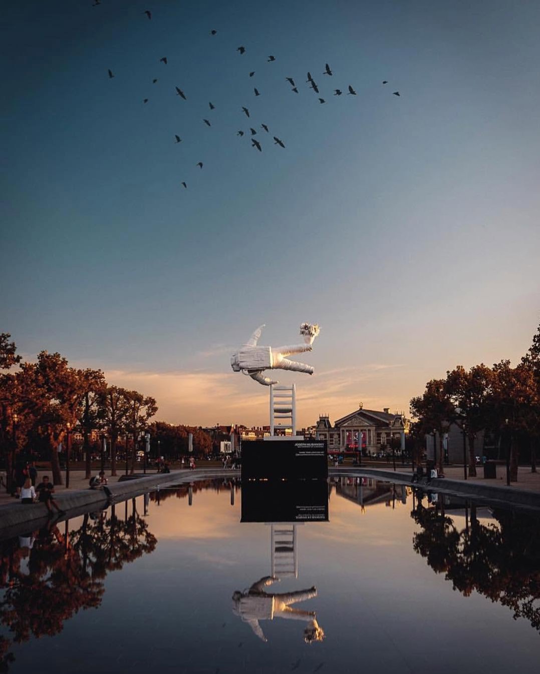 I just had to post this beautiful picture of my sculpture at museumplein #amsterdam ❤️ did you already go and see it?