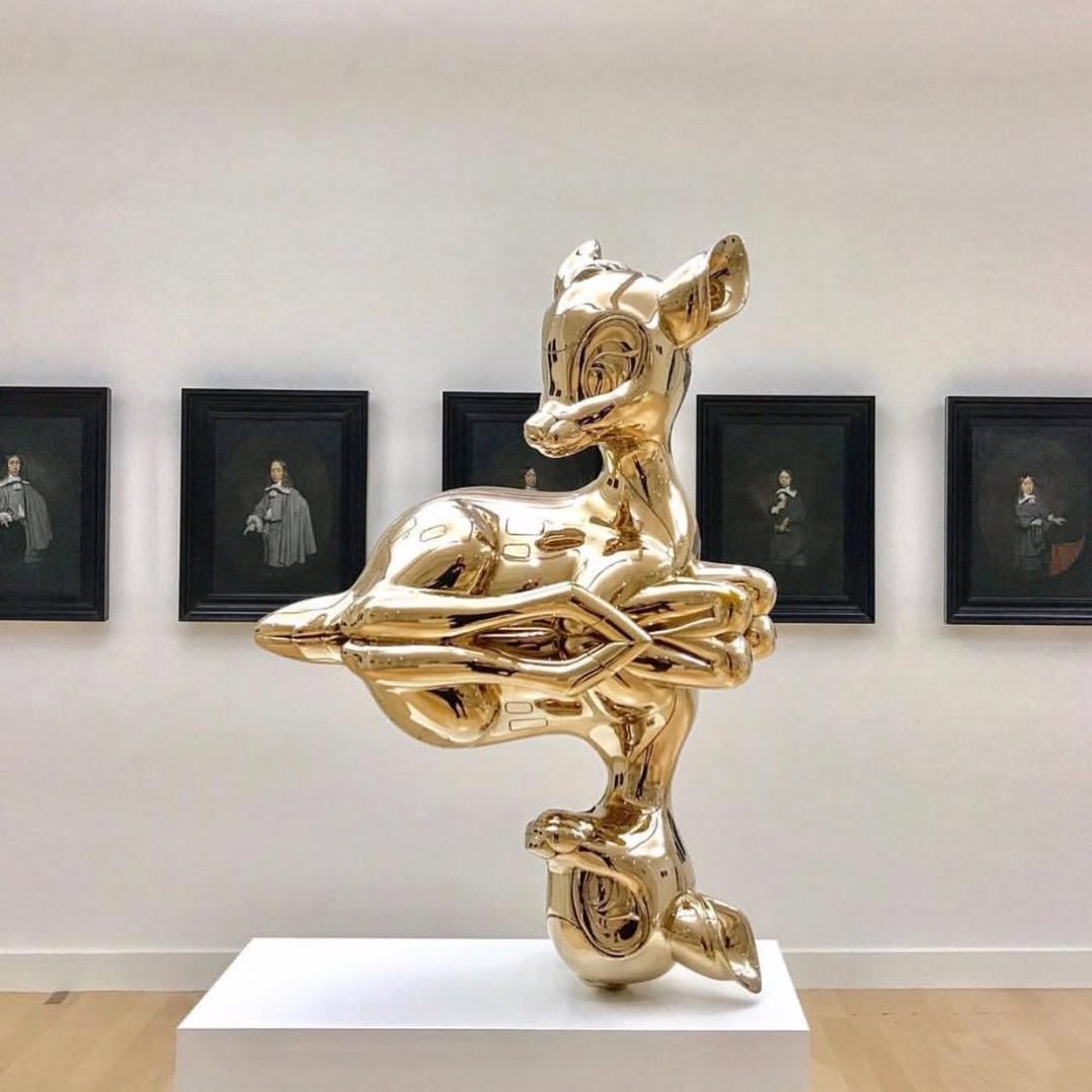 “Reflections of Youth” will probably be my “koons Rabbit” in 20 years . . #contemporaryart #sculpture #jeffkoons #josephklibansky