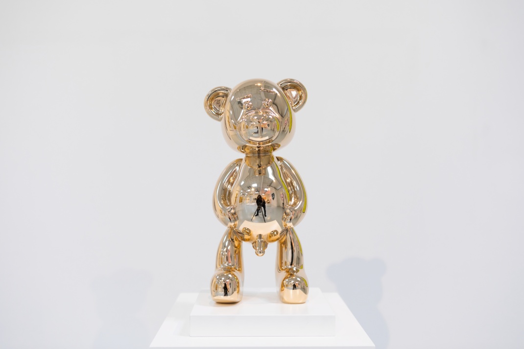 Pipi Bear (polished solid bronze), 2020 by Joseph Klibansky